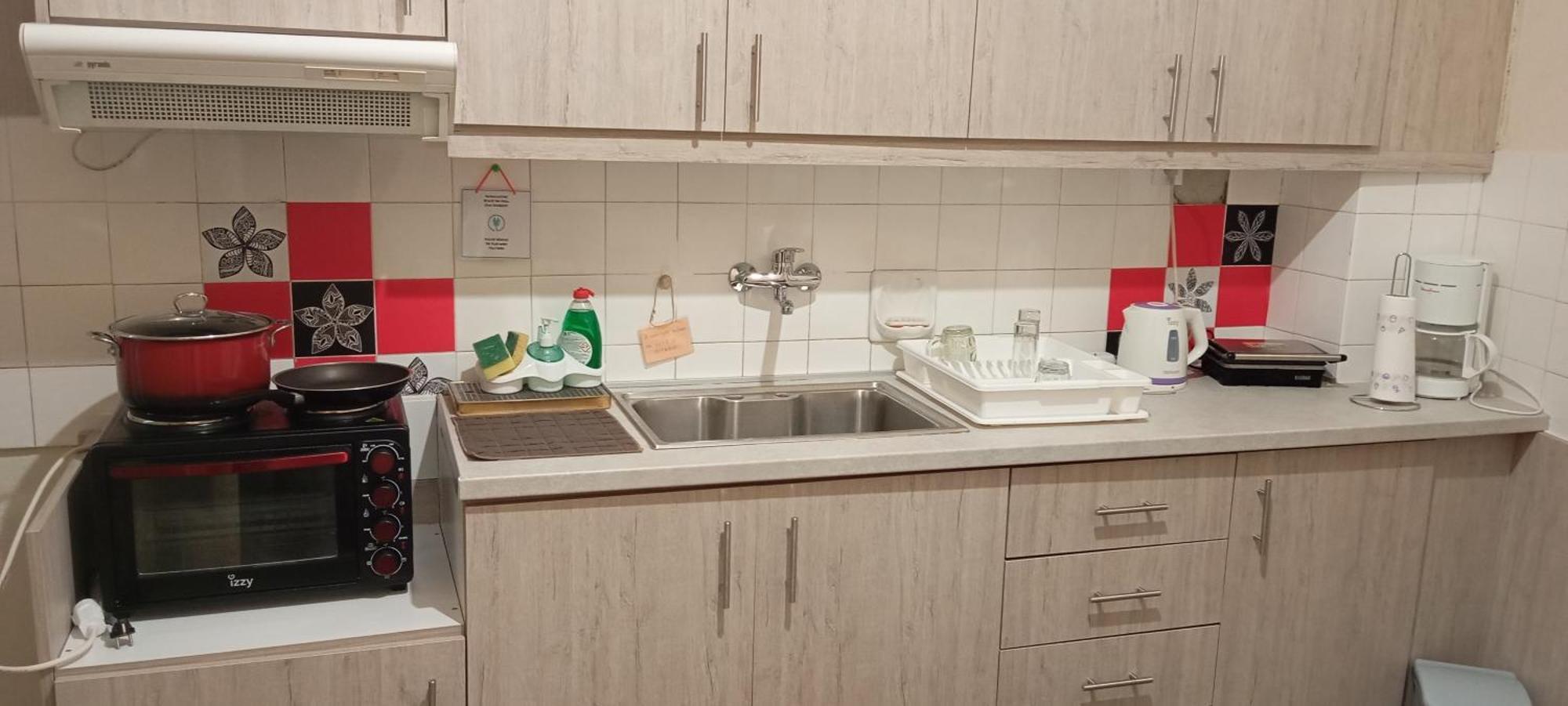 G & G Guesthouse II Едеса Екстериор снимка